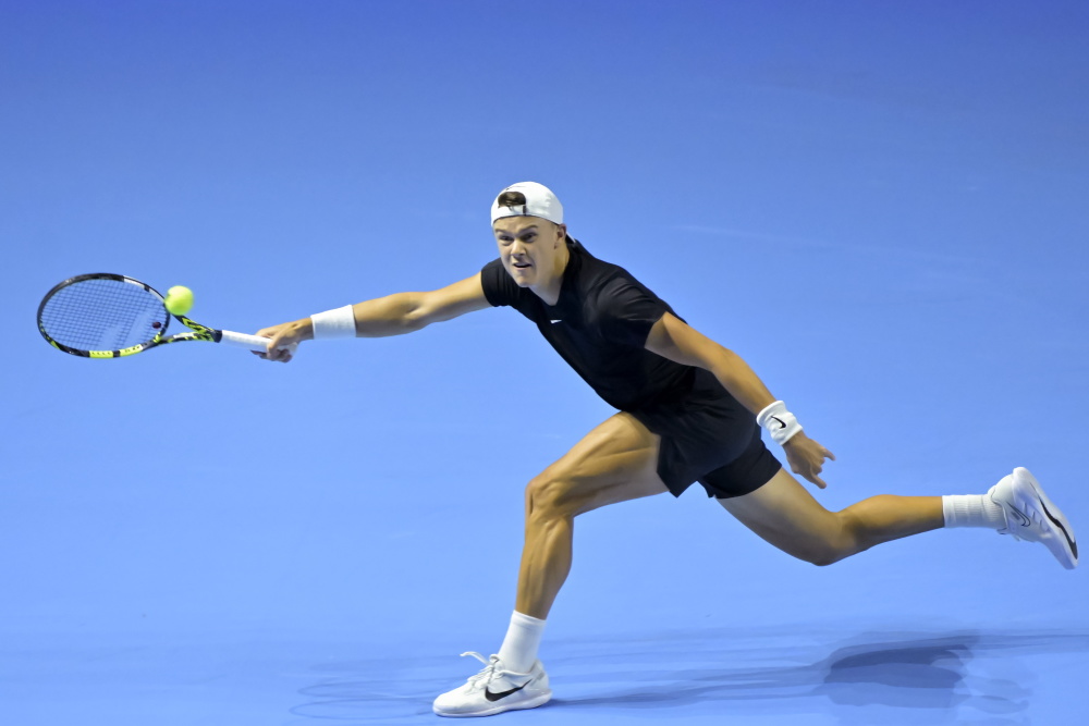 节奏明快而 节奏明快而